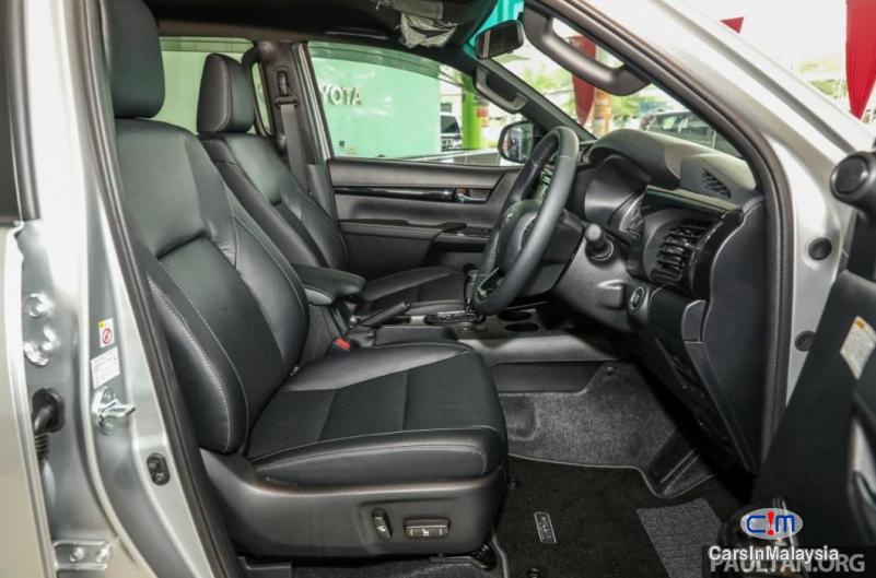 Toyota Hilux 2.4-LITER 4x4 LIMITED EDITION DOUBLE CAB DIESEL TURBO Automatic 2020 - image 4