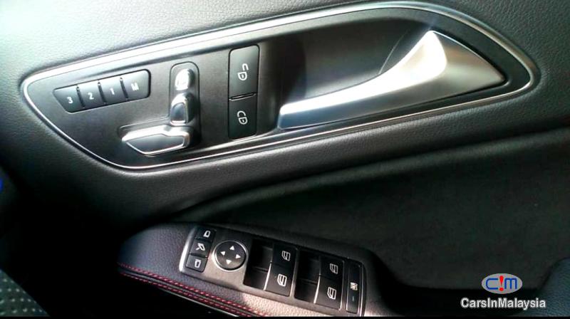 Mercedes Benz GLA250 2.0-LITER LUXURY SUV Automatic 2019 - image 10