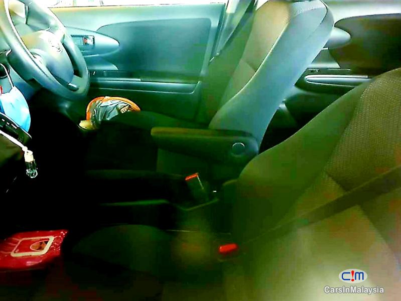 Toyota Wish 1.8-LITER 7 SEATER FAMILY MPV NEW FACELIFT Automatic 2020 - image 5