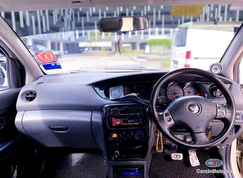 Perodua Myvi 1.3-LITER YRV TURBO ENGINE HATCHBACK CAR Automatic 2006 in Selangor - image