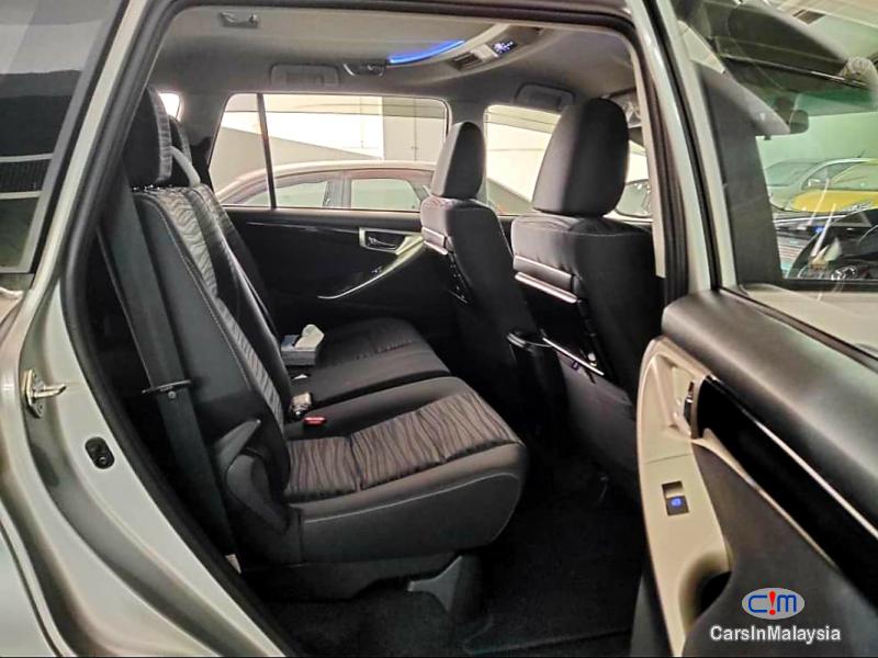 Toyota Innova 2.0-LITER FAMILY MPV 7 SEATER Automatic 2019 - image 5