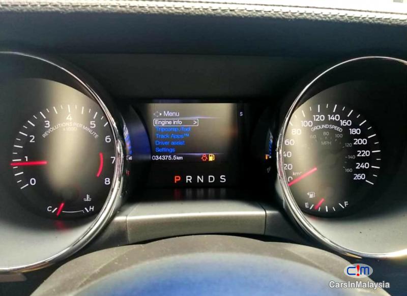 Ford MUSTANG 2.3-LITER LUXURY SUPER SPORTCAR Automatic 2016 - image 4