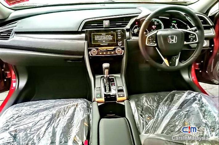 Honda Civic 1.5-LITER DOHC TURBO SEDAN Automatic 2020 - image 10