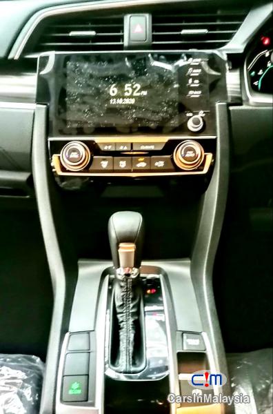 Honda Civic 1.5-LITER DOHC TURBO SEDAN Automatic 2020 - image 9
