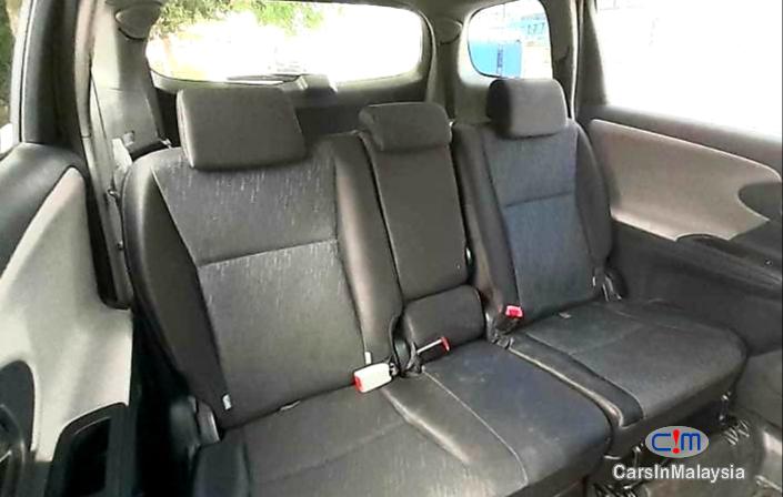 Toyota Wish 1.8-LITER FUEL ECONOMY FAMILY MPV Automatic 2018 in Pahang - image
