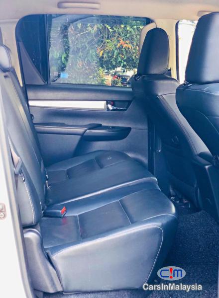 Picture of Toyota Hilux 2.4-LITER DOUBLE CAB CHASSIS 4WD DIESEL TURBO Automatic 2017 in Selangor