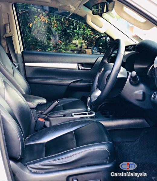 Picture of Toyota Hilux 2.4-LITER DOUBLE CAB CHASSIS 4WD DIESEL TURBO Automatic 2017 in Malaysia