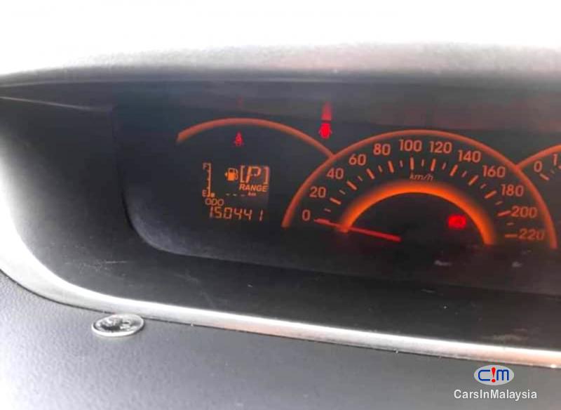 Perodua Aruz 1.5-LITER FUEL ECONOMY FAMILY MPV Automatic 2013 in Malaysia