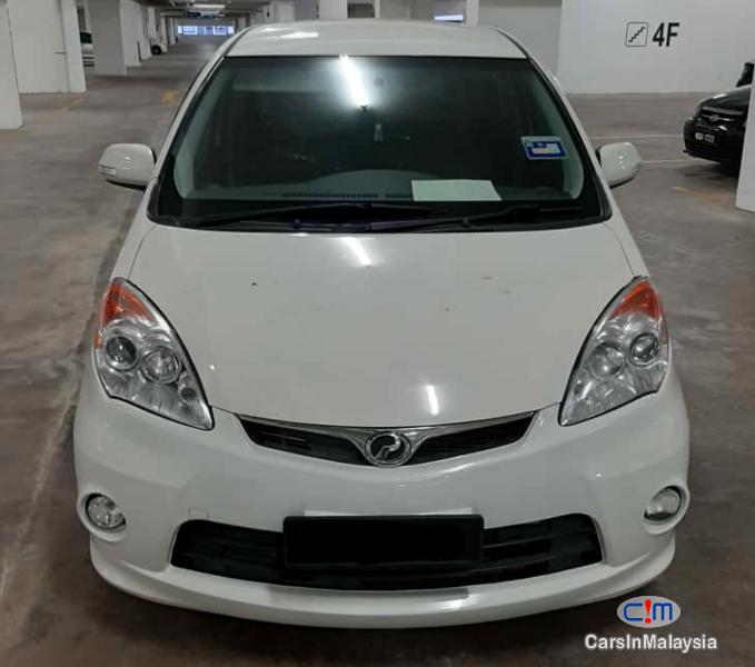 Perodua Aruz 1.5-LITER FUEL ECONOMY FAMILY MPV Automatic 2013 - image 9