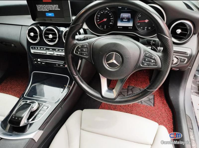 Mercedes Benz C200 2.0-LITER LUXURY SEDAN Automatic 2015 in Kuala Lumpur