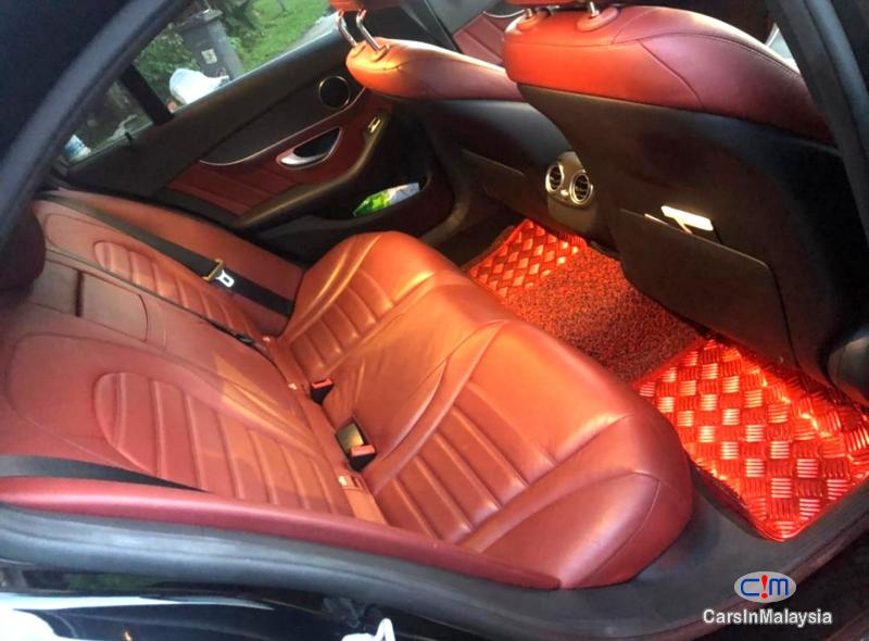 Mercedes Benz C200 2.0-LITER LUXURY SPORT TURBO SEDAN Automatic 2014 - image 7