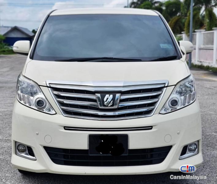 Picture of Toyota Alphard 2.4-LITER LUXURY FAMILY MPV Automatic 2013 in Malaysia