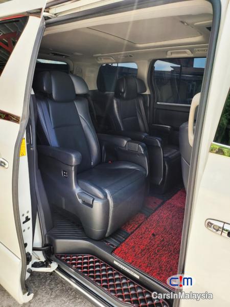 Toyota Vellfire 3.5-LITER LUXURY FAMILY MPV SAMBUNG BAYAR Automatic 2014 - image 7