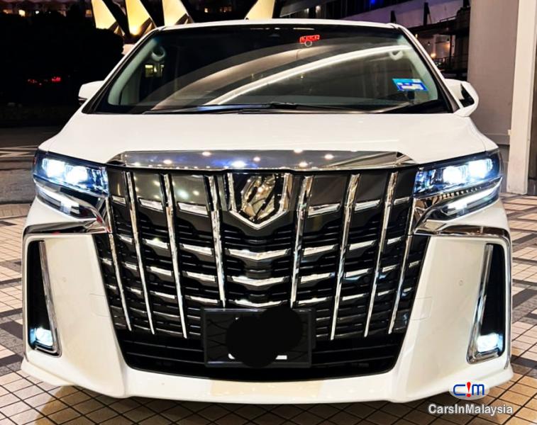 Toyota Alphard 2.5-LITER FAMILY 7 SEATERS MPV NEW FACELIFT Automatic 2022 - image 10