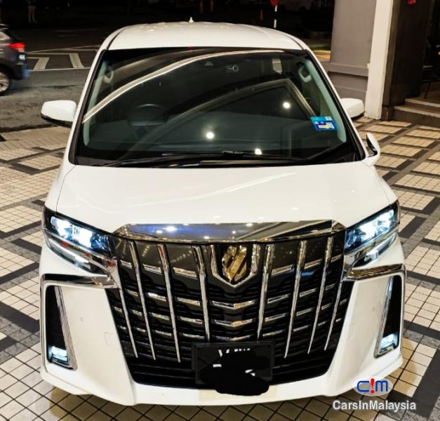 Toyota Alphard 2.5-LITER FAMILY 7 SEATERS MPV NEW FACELIFT Automatic 2022 in Kuala Lumpur
