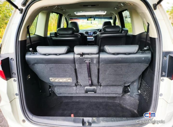 Honda Odyssey 2.4-LITER 7 SEATER MPV Automatic 2019 - image 15