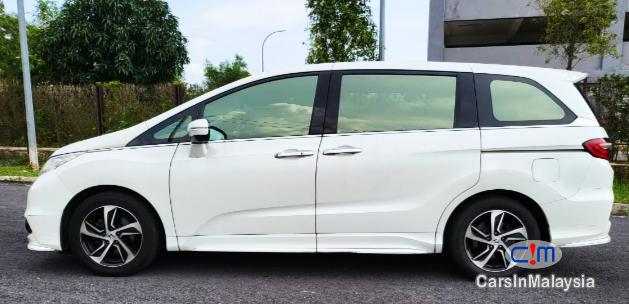 Honda Odyssey 2.4-LITER 7 SEATER MPV Automatic 2019 - image 16