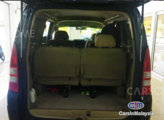 Nissan Serena 2.0-LITER FAMILY MPV Automatic 2008 - image 5