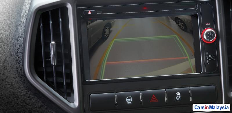 Proton Iriz Automatic - image 4