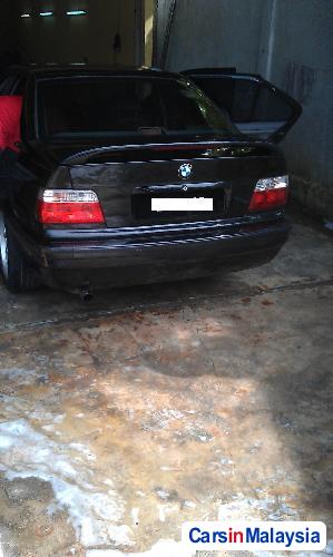 BMW Automatic 1997 - image 2