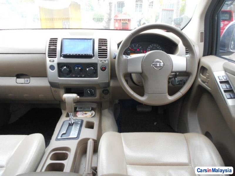 Nissan Navara Automatic