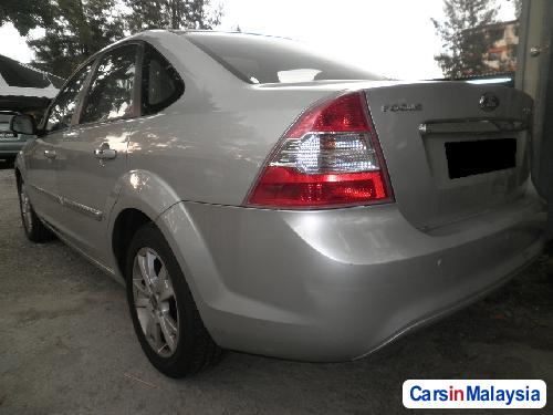 Ford Focus Automatic 2009 - image 2