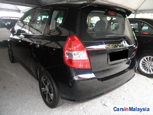 Honda Jazz Automatic 2004 - image 2