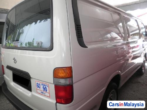 Toyota Hiace Manual 2004