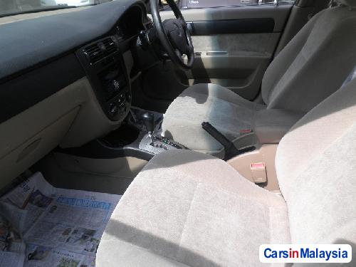 Chevrolet Optra Automatic 2004 - image 3