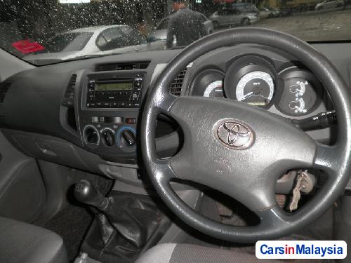 Toyota Hilux Manual 2008 in Kuala Lumpur