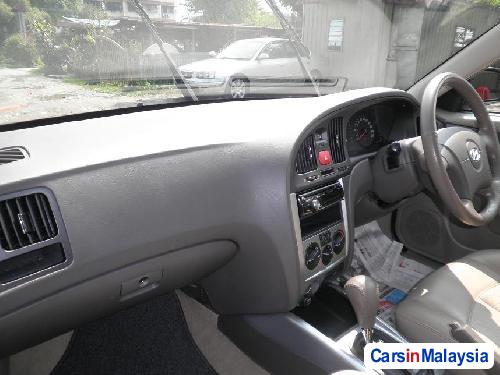 Hyundai Elantra Automatic 2009 - image 3