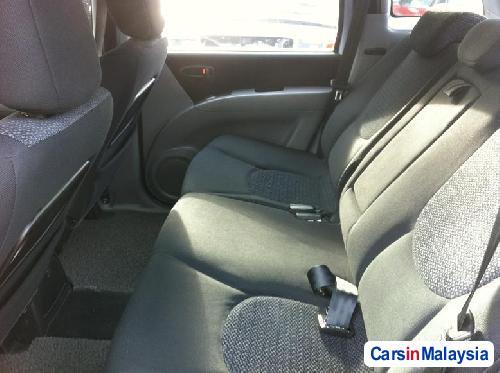 Hyundai Matrix Automatic 2009 - image 4