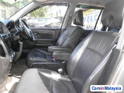 Honda CR-V Automatic 2005 - image 4