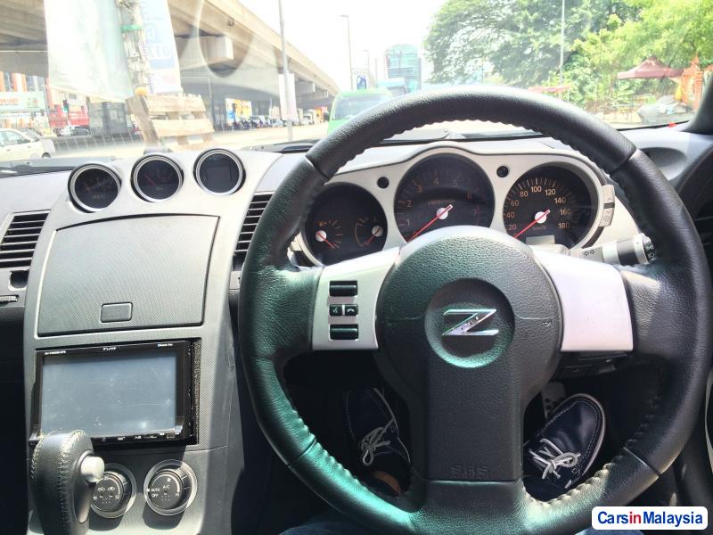 Nissan Fairlady Automatic 2004 - image 5