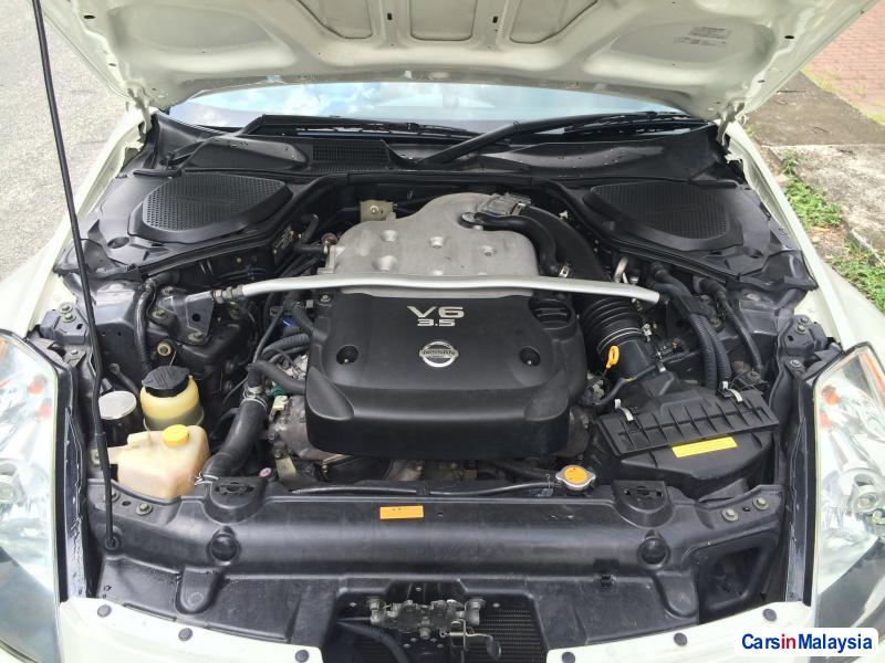 Nissan Fairlady Automatic 2004 - image 9