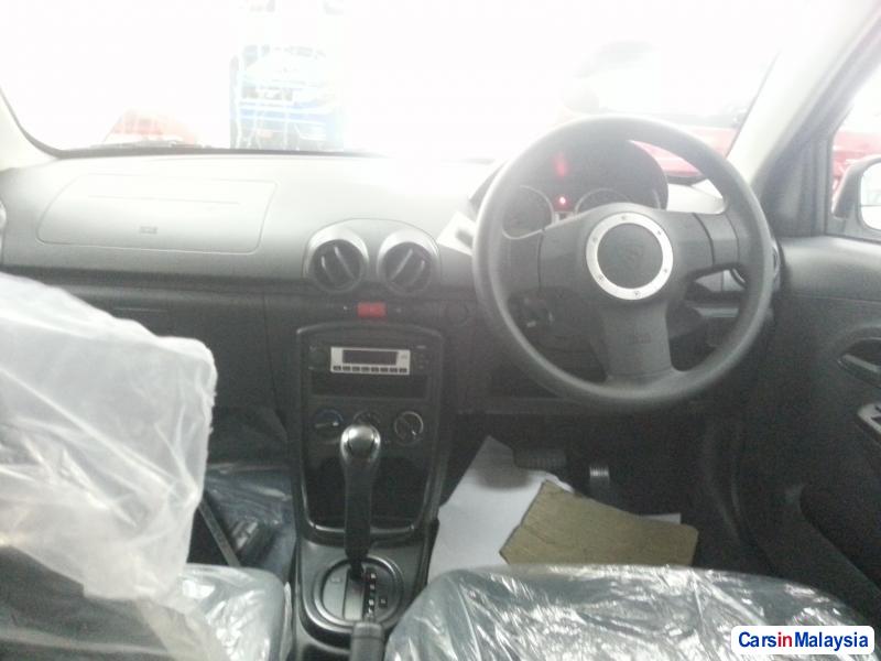Proton Saga Automatic - image 2