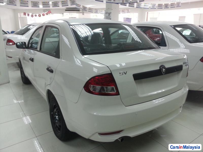 Proton Saga Automatic - image 3