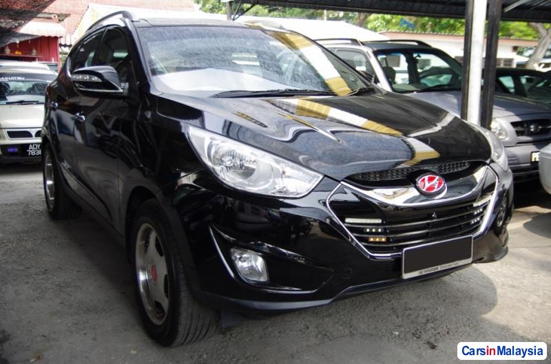 Hyundai Tucson Automatic 2011