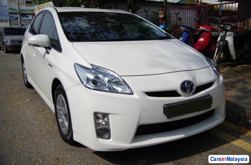 Toyota Prius Automatic 2010 - image 2