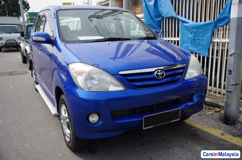 Toyota Avanza Manual 2006 - image 2