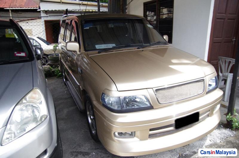 Toyota Unser Manual 2001