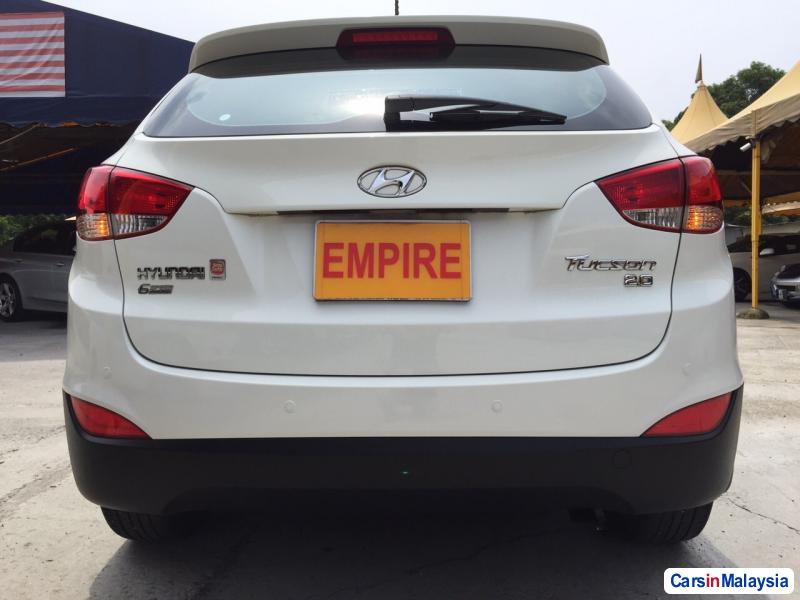 Hyundai Tucson Automatic 2011