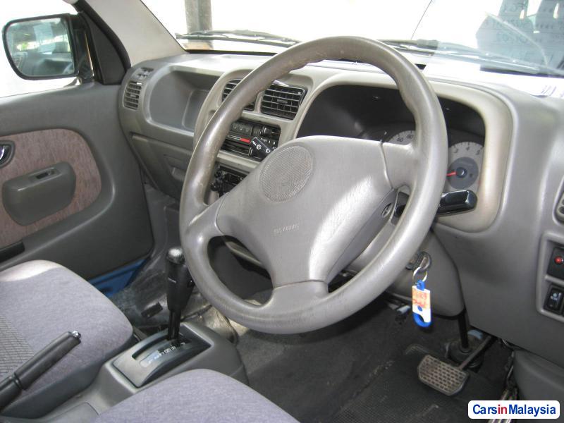 Suzuki ERV Automatic 2001 - image 3