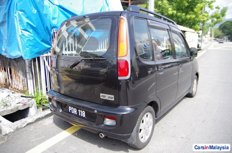 Perodua Kenari Automatic 2001 in Penang