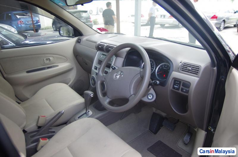 Toyota Avanza Automatic 2006 - image 3