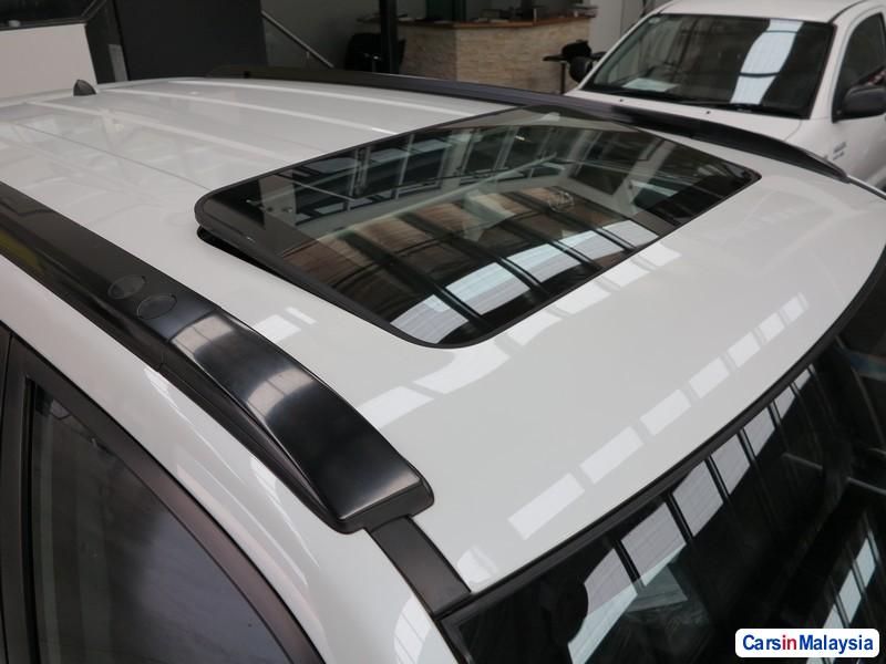 Suzuki Grand Vitara Automatic 2010 - image 3