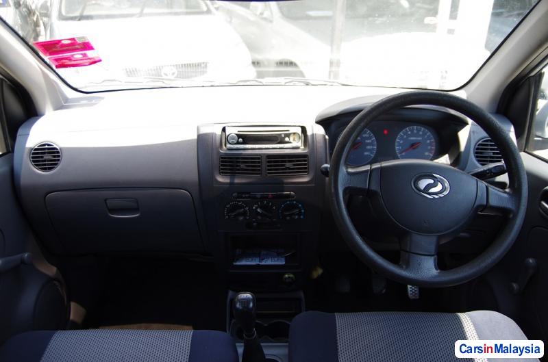 Perodua Viva Manual 2008 - image 4