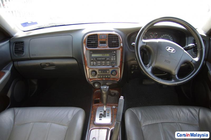 Hyundai Sonata Automatic 2002 - image 4