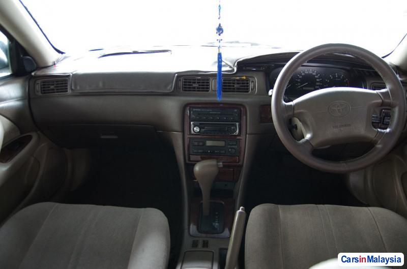 Toyota Camry Automatic 1999 - image 4