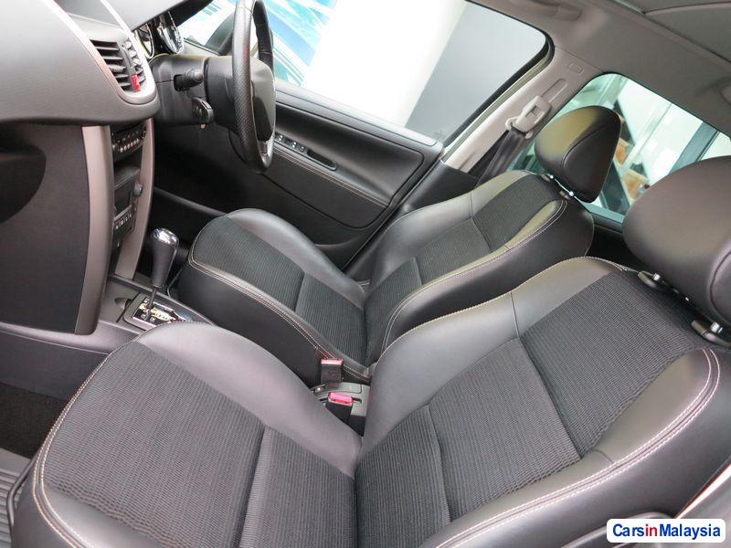 Peugeot 207 Automatic 2011 - image 4